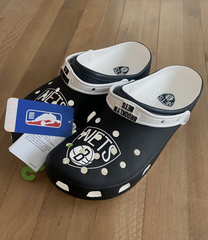 Crocs NBA Brooklyn Nets Classic Clogs Basketball Mens